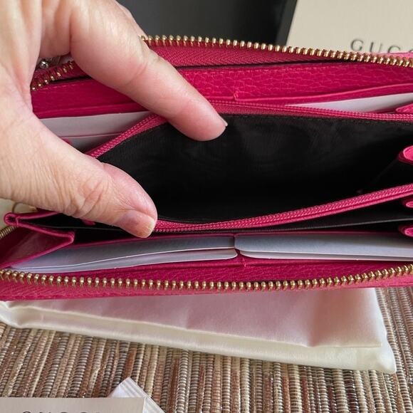 Gucci marmont Barbie pink interlocking G’s zip around wallet LIKE NEW - Picture 8 of 10